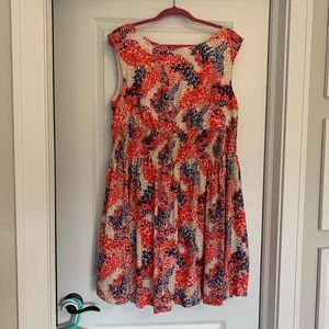 Jessica Simpson 16w dress! Cute cutout in back